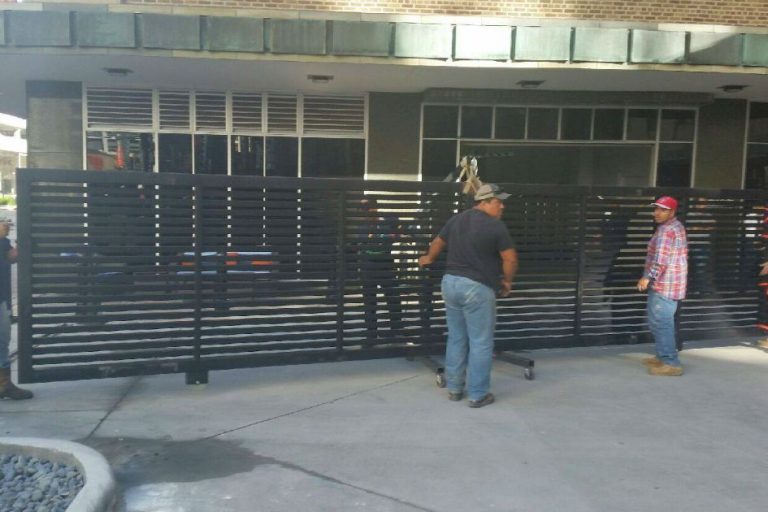 Memorial Security Gate Electric Gate Electric commercial Security gate Memorial