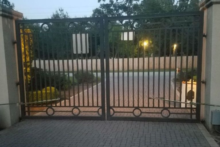 Driveway Gate The Woodlands Completed driveway gate The Woodlands project