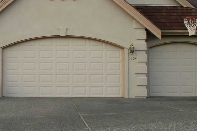 Garage doors The Woodlands completed project.