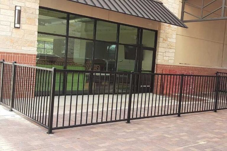 Completed commercial fence project.