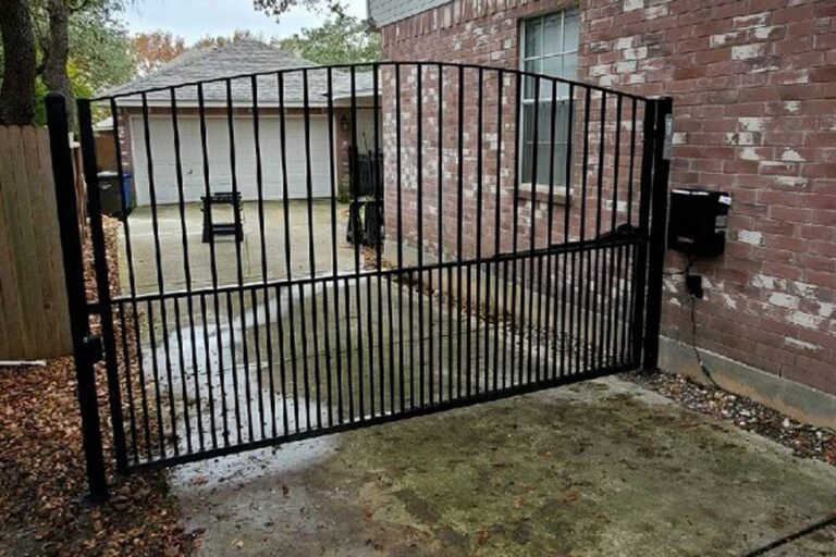 Houston-Driveway-Gate Houston driveway gate project.